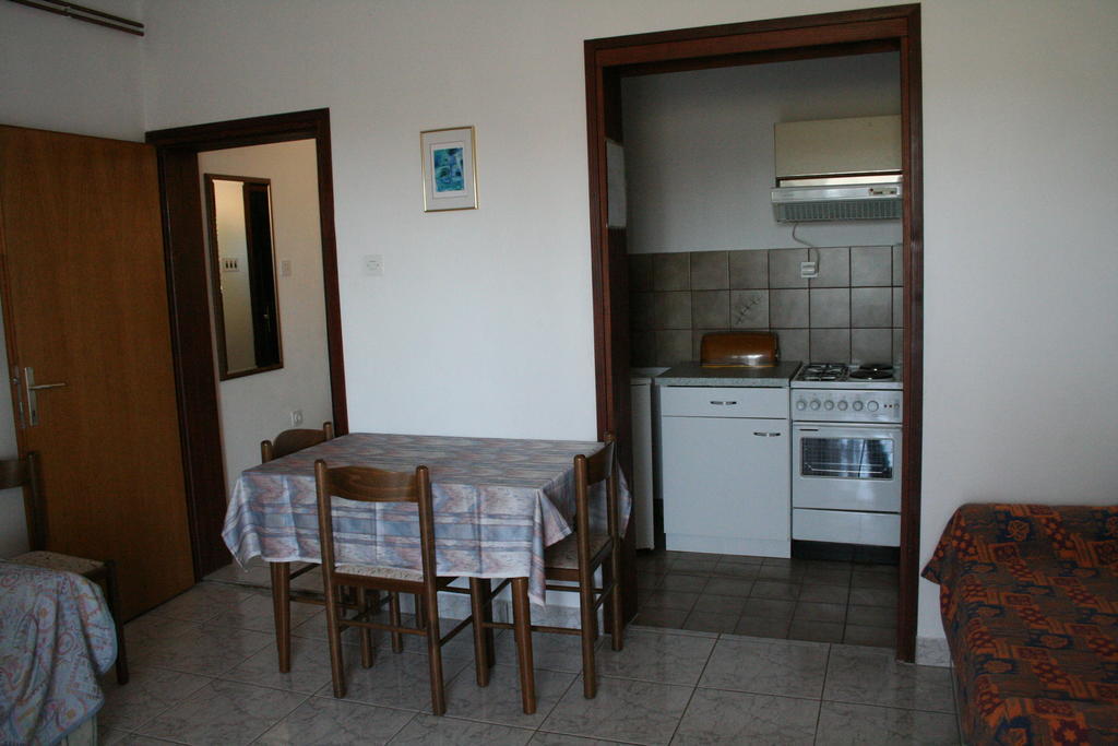 Apartments Santa Barbara Biograd Na Moru Camera foto